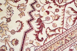 Koberec  Isphahan 84412/56 Ivory/Red  - Tradičný koberec