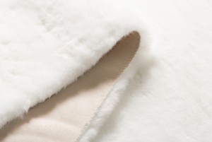 Килим RABBIT FUR WHITE  - Сучасний килим